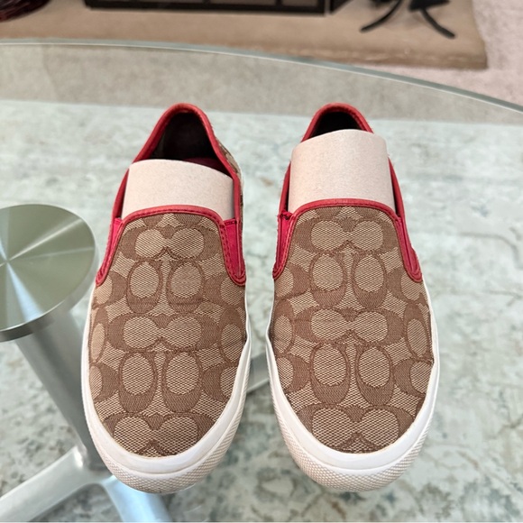 Coach Brown and Brown Classic C Patterned Slip-On Shoes Women’s Size 8 - Picture 1 of 8